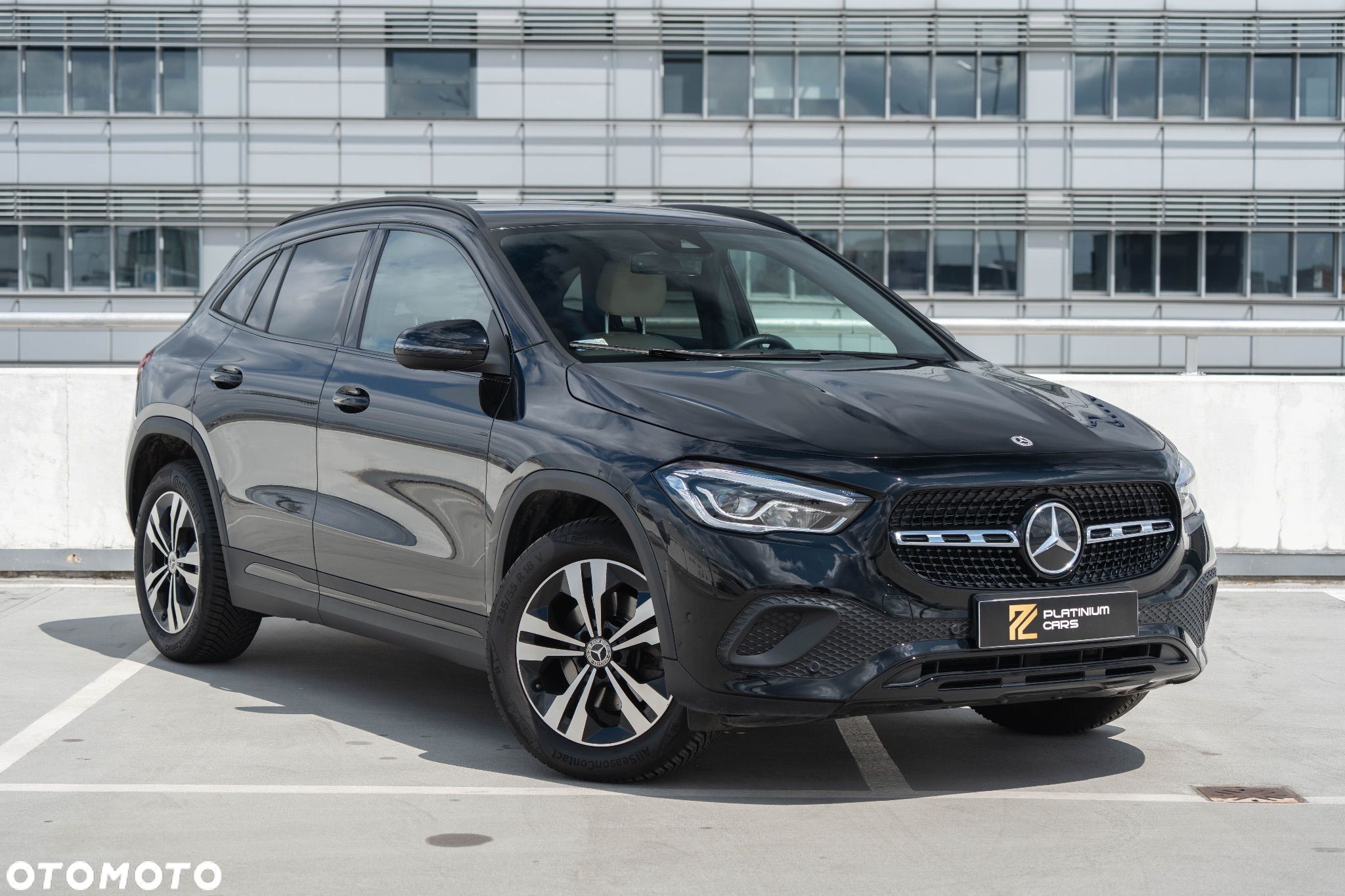 Mercedes-Benz GLA 200 Style - 1