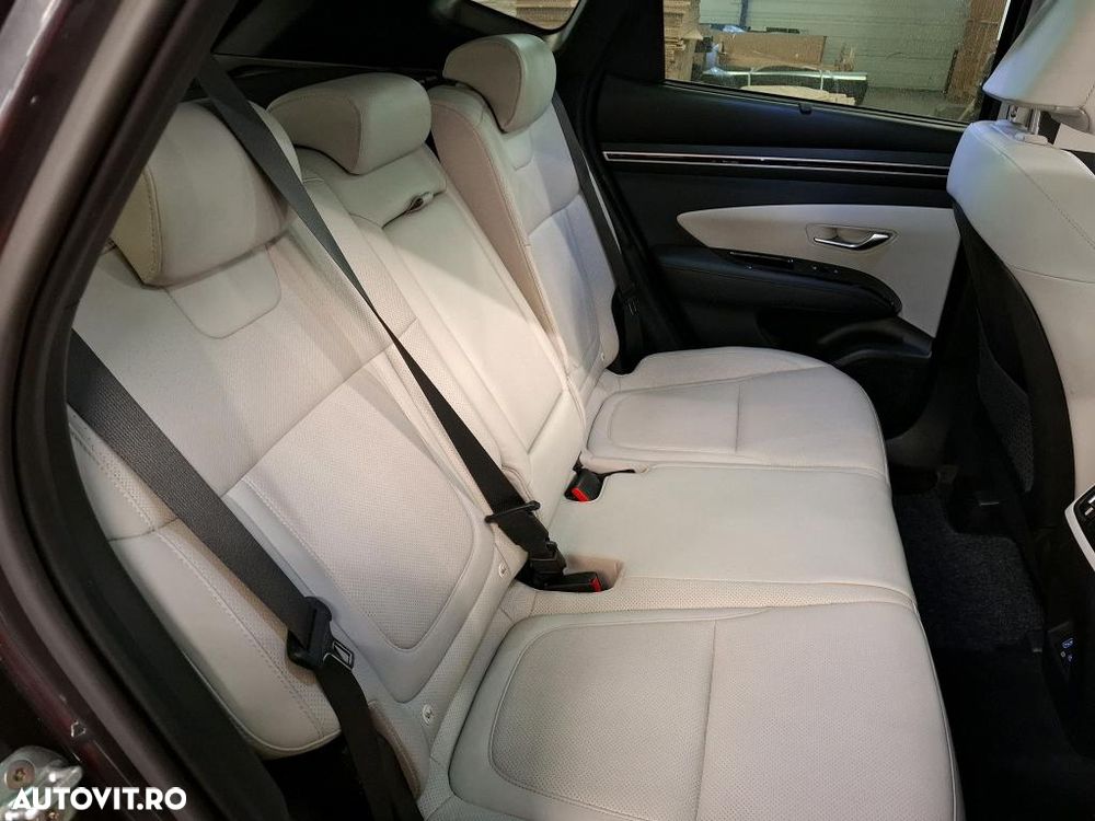 Hyundai Tucson - 8