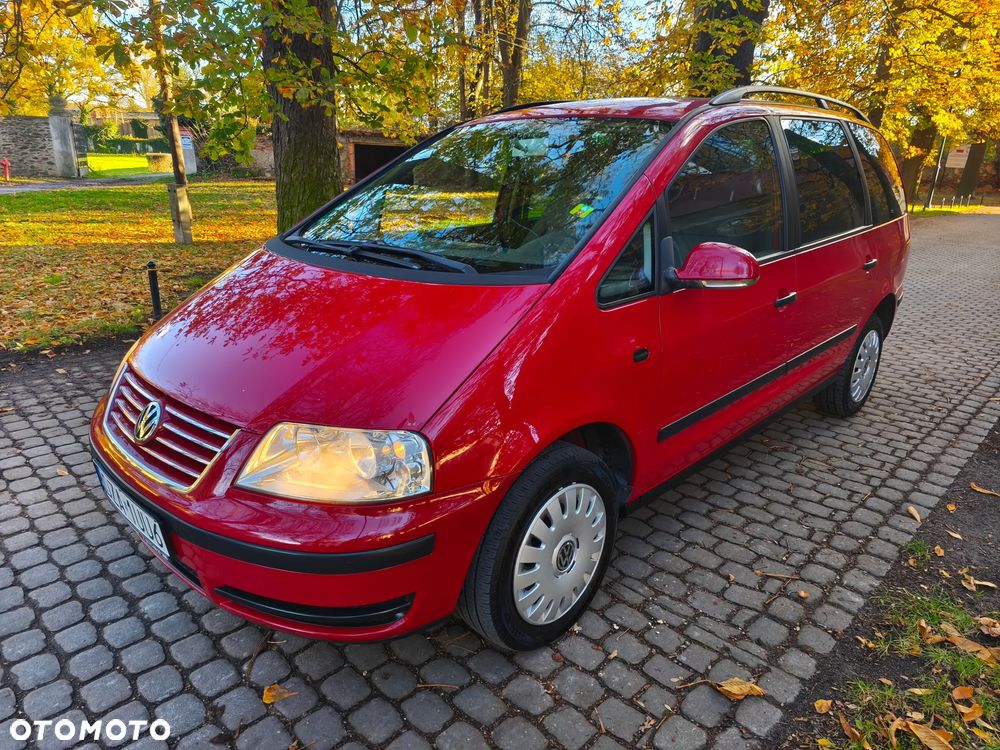 Volkswagen Sharan 2.0 TDI Basis - 1