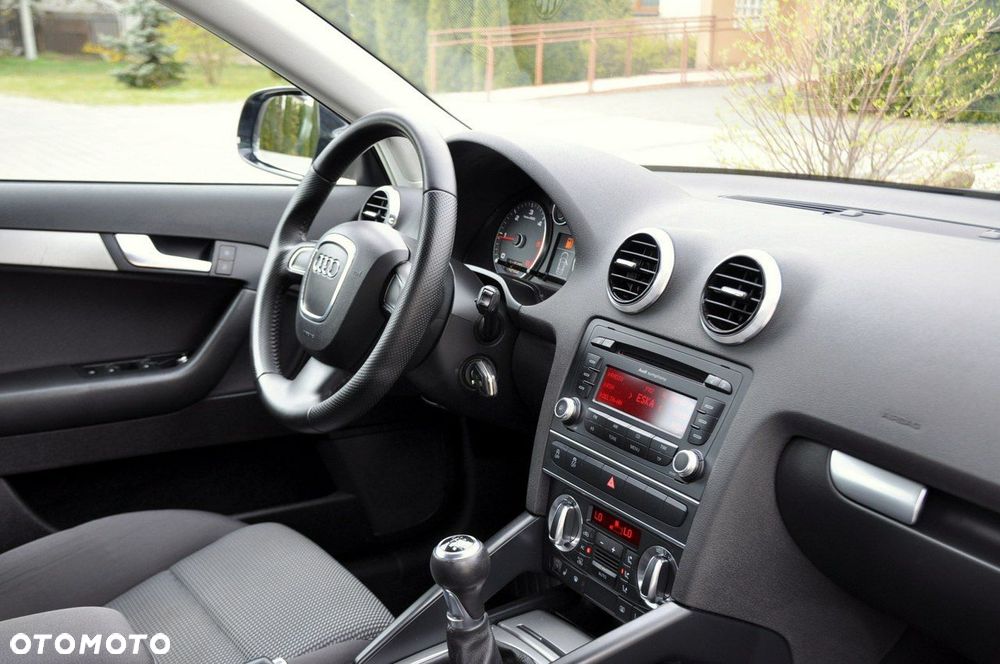 Audi A3 Sportback - 18