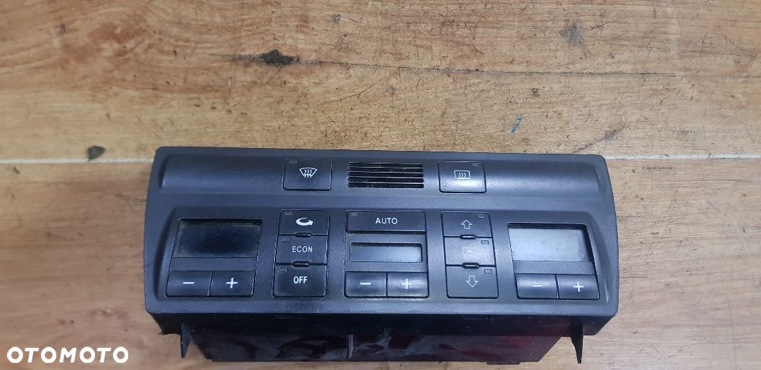 AUDI A6 C5 PANEL NAWIEWU KLIMATYZACJI  4B0820043F - 1