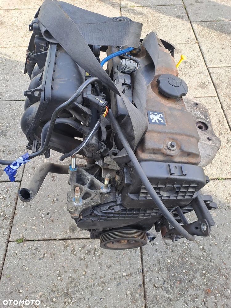 Peugeot 206 1.4 8V silnik kompletny kod KFW KFX - 5
