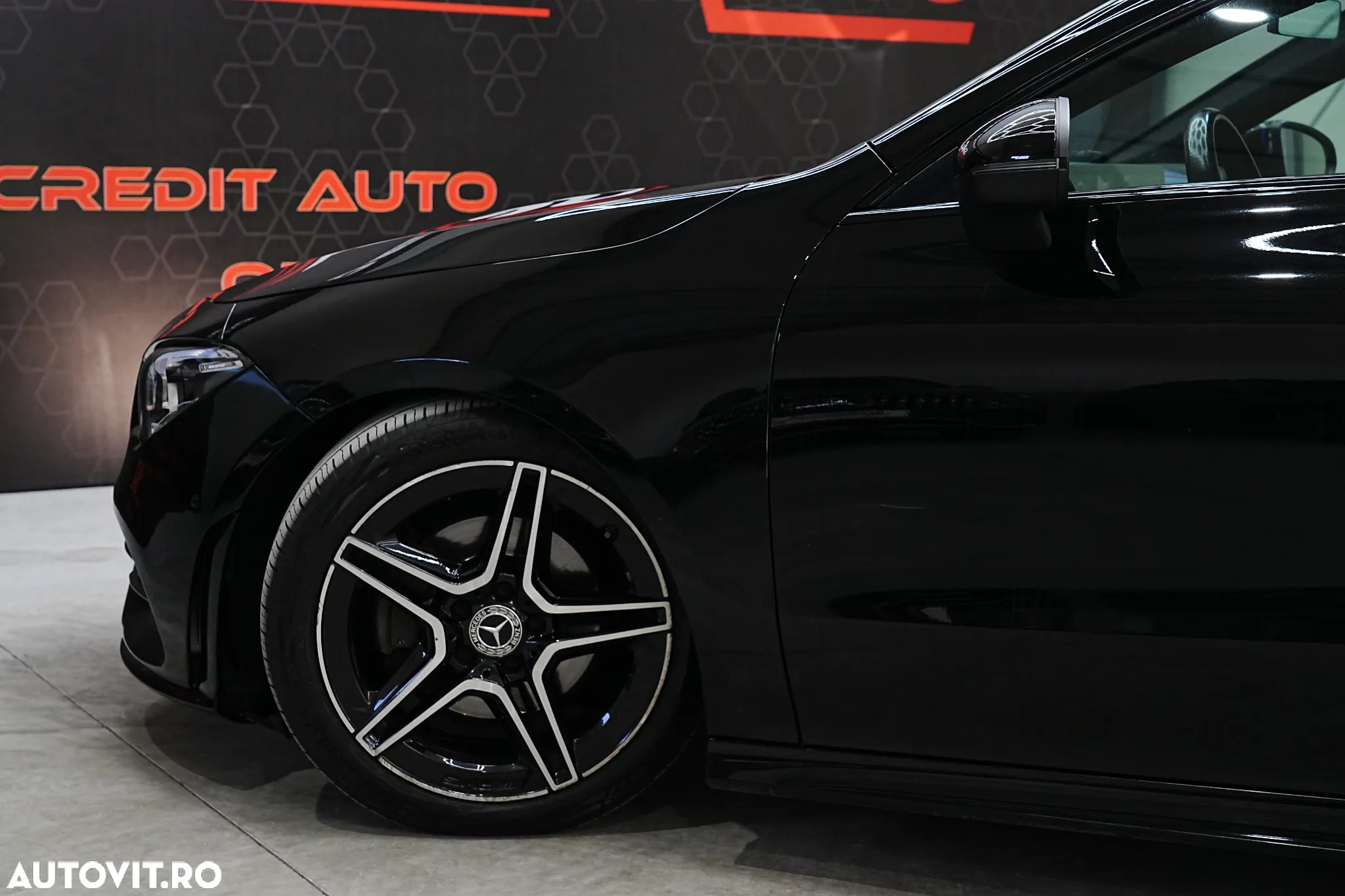 Mercedes-Benz CLA 180 7G-DCT Edition AMG Line - 21