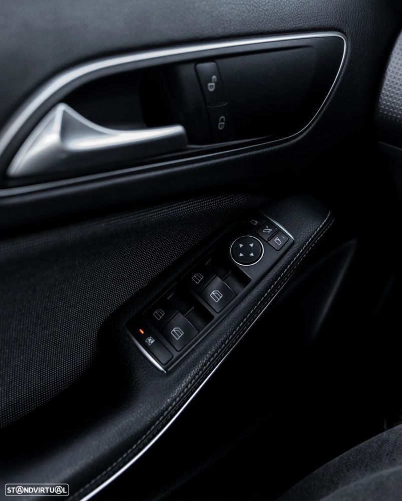 Mercedes-Benz A 180 CDI BE AMG Sport - 20