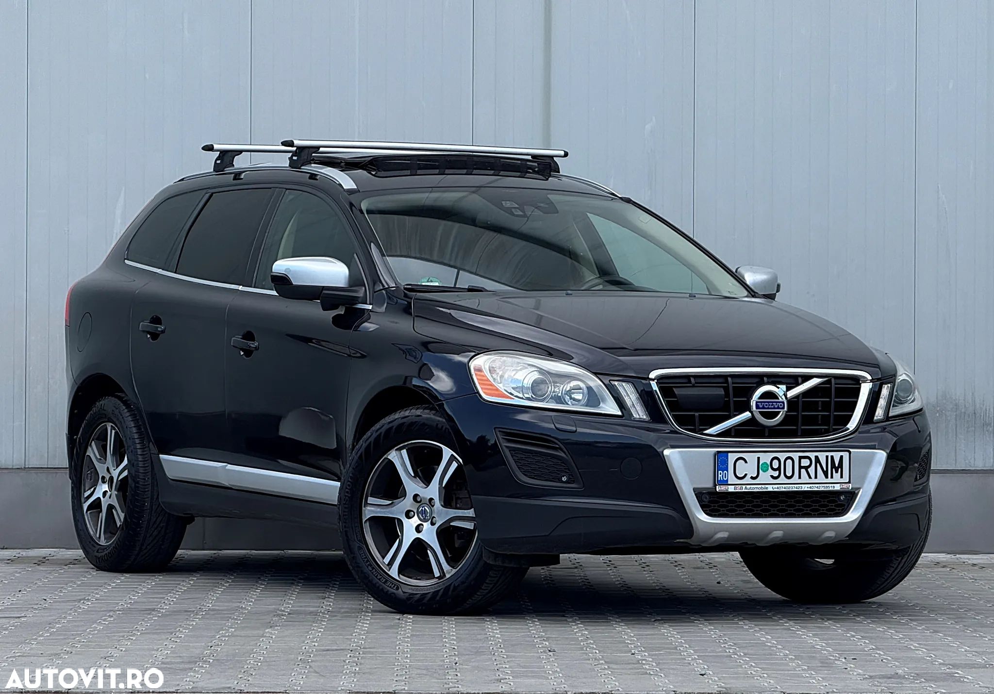 Volvo XC 60 D5 AWD Summum - 1