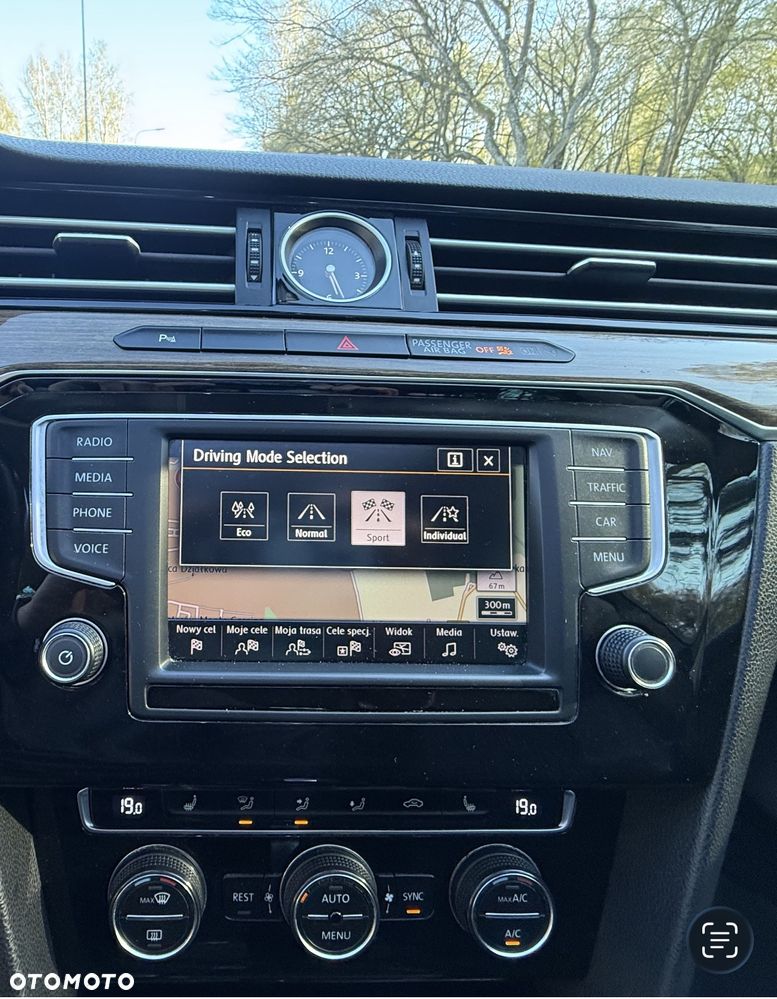 Volkswagen Passat 2.0 TDI SCR Highline DSG - 7