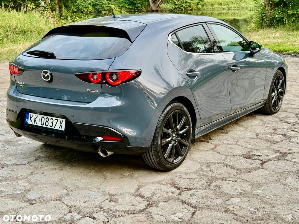Mazda 3 - 5