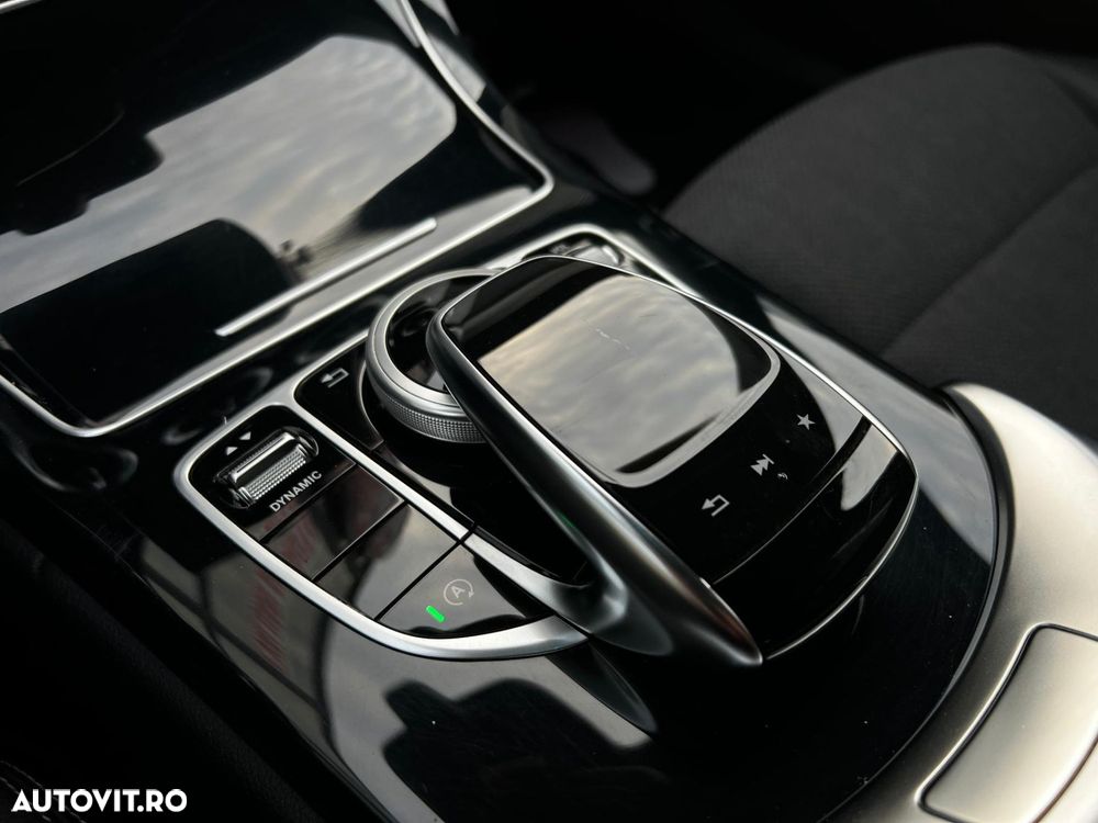 Mercedes-Benz C - 17