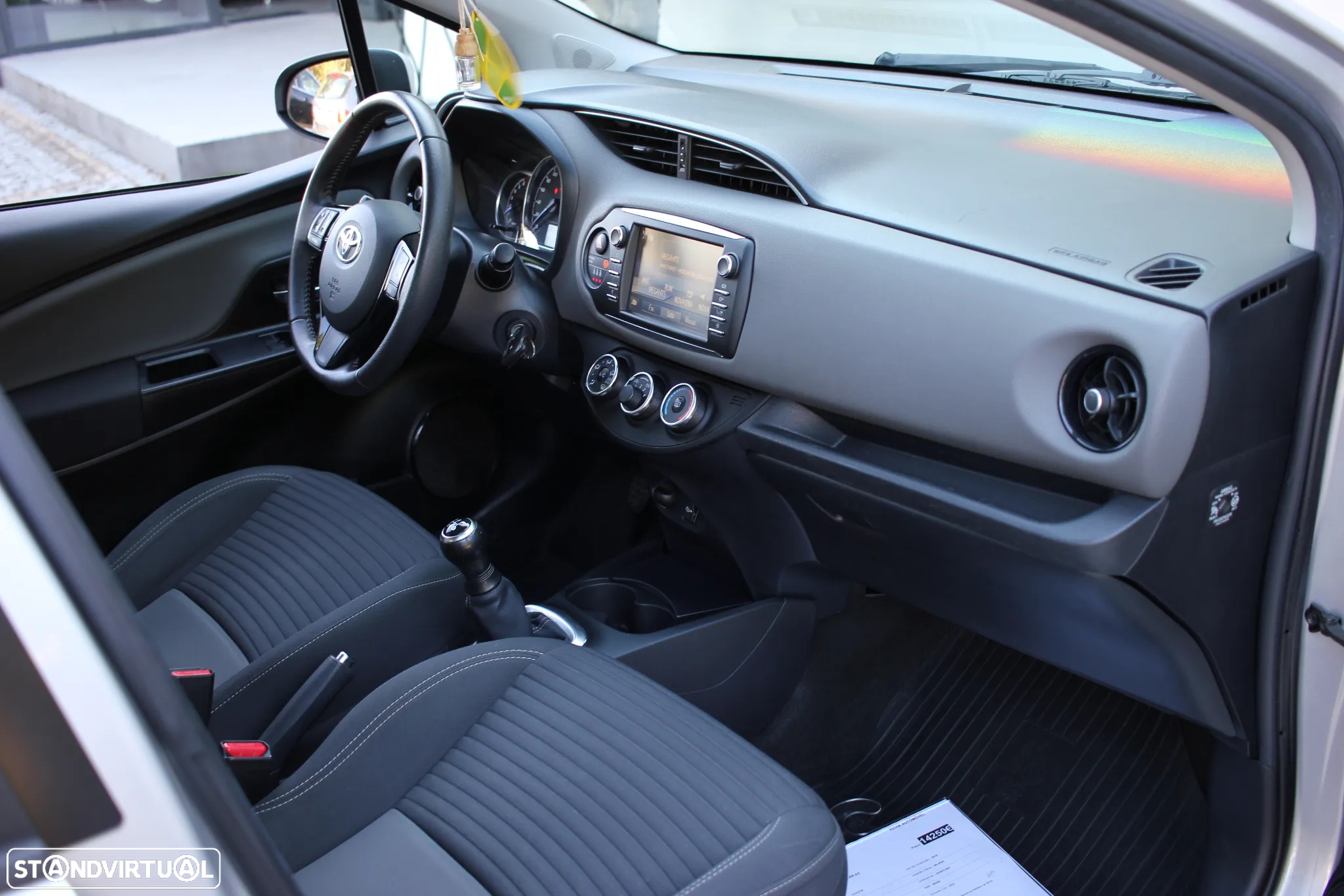 Toyota Yaris 1.0 VVT-i Comfort - 22