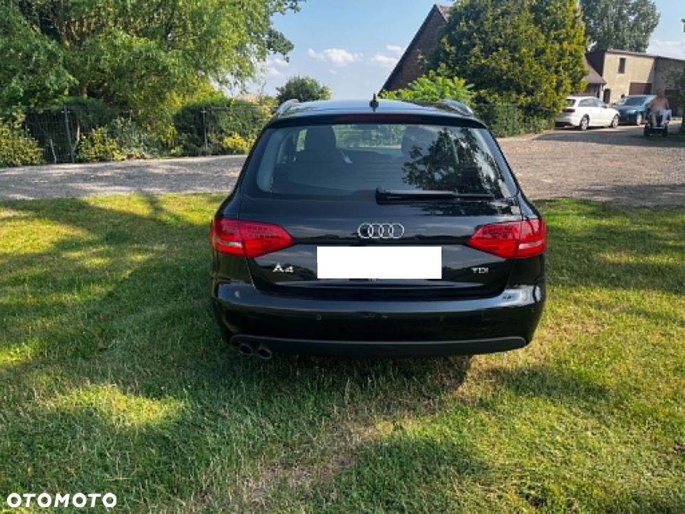 Audi A4 Avant 2.0 TDI DPF Ambition - 13