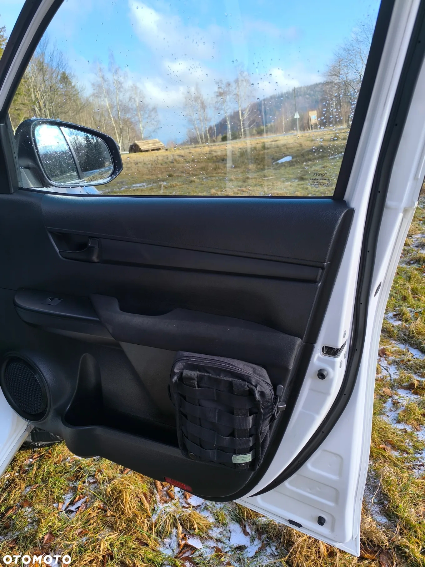 Toyota Hilux - 10