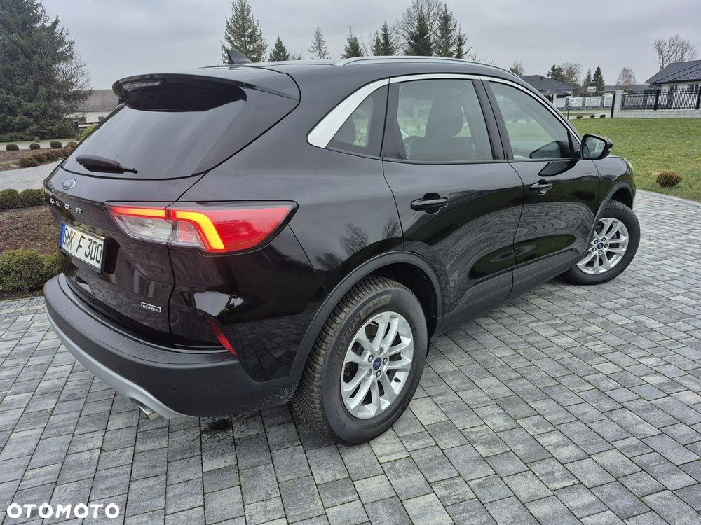 Ford Kuga - 4