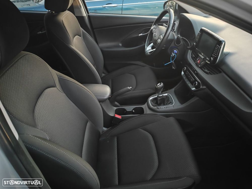 Hyundai i30 1.6 CRDI STyle - 13