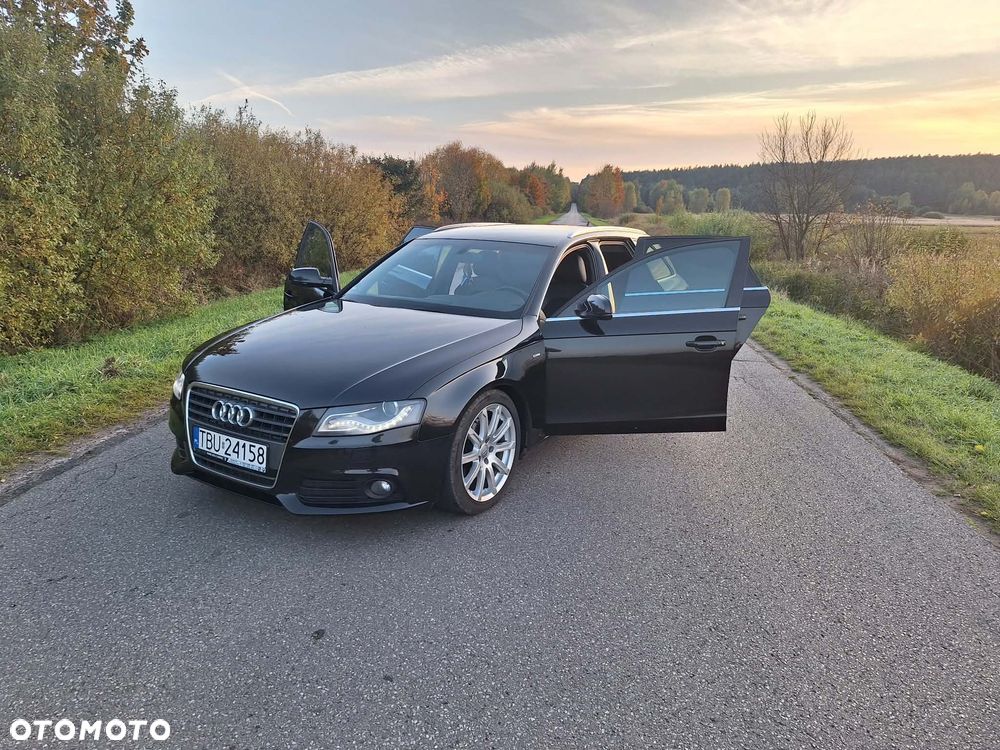 Audi A4 Avant 2010 photo 2
