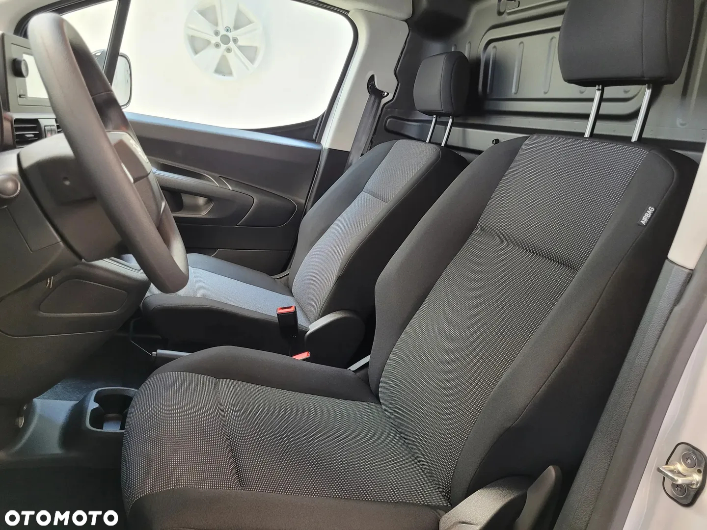 Toyota Proace City - 11
