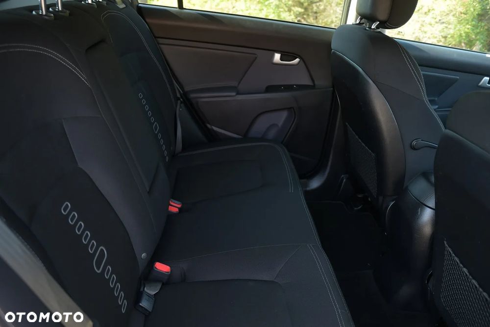 Kia Sportage 1.6 GDI Business Line 2WD - 23