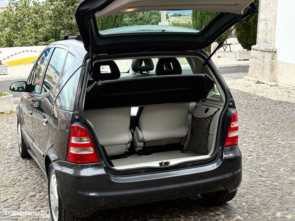 Mercedes-Benz A 190 - 23
