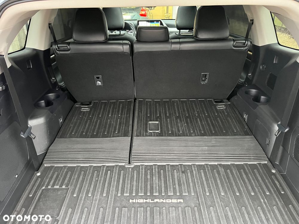 Toyota Highlander 2.5 Hybrid Executive - 19