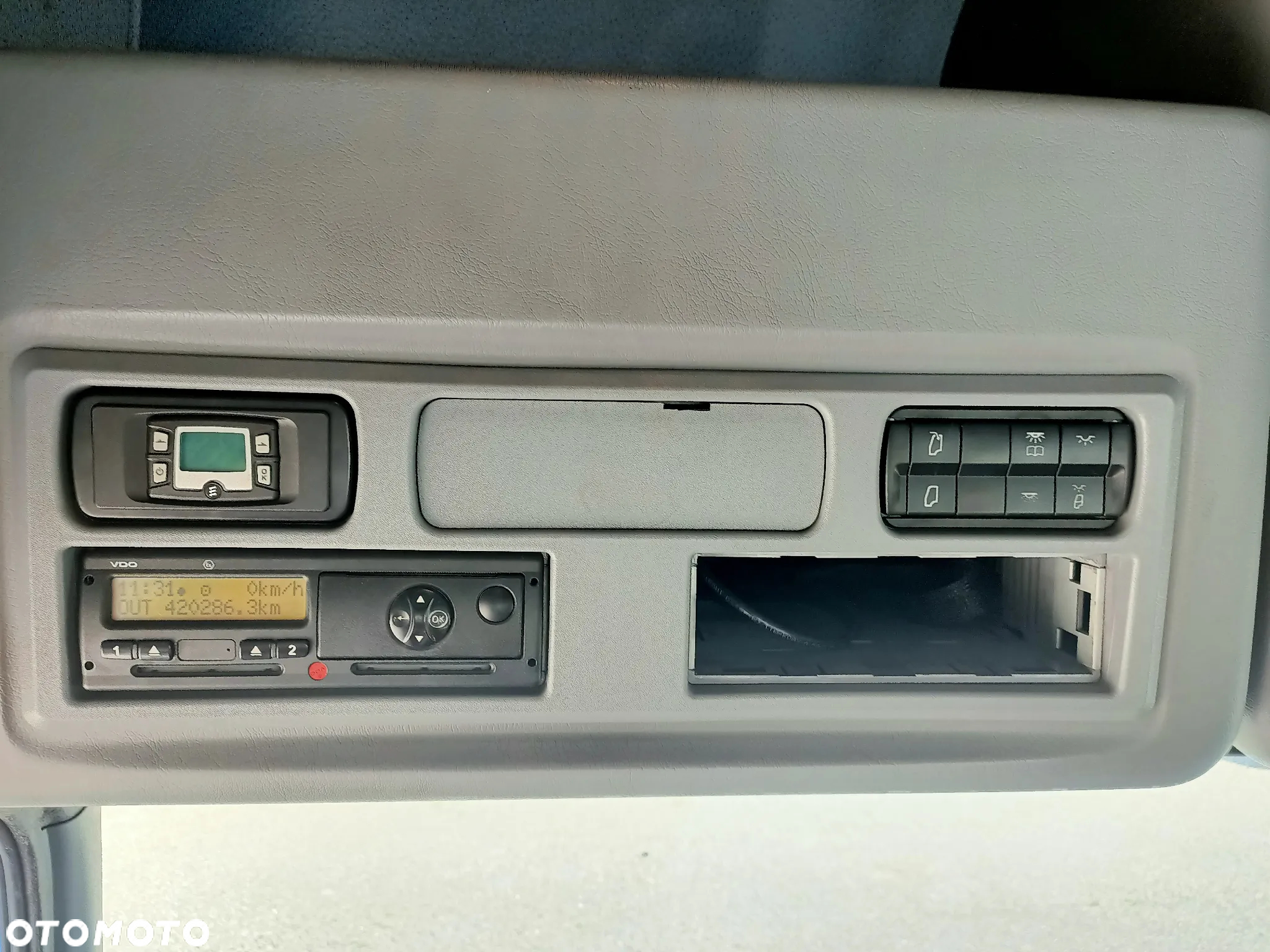 Mercedes-Benz Atego 1518l 4x2 Pomoc Drogowa Laweta Nowa Zabudowa - 25