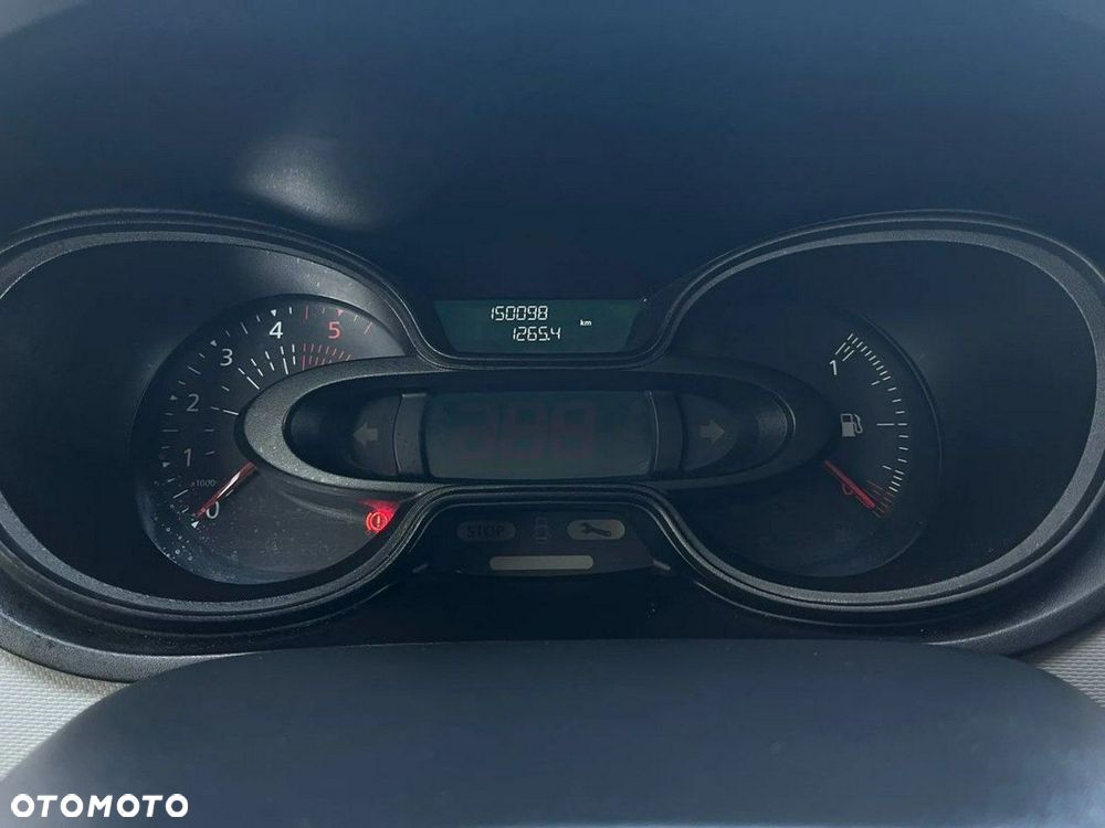 Renault Trafic - 17
