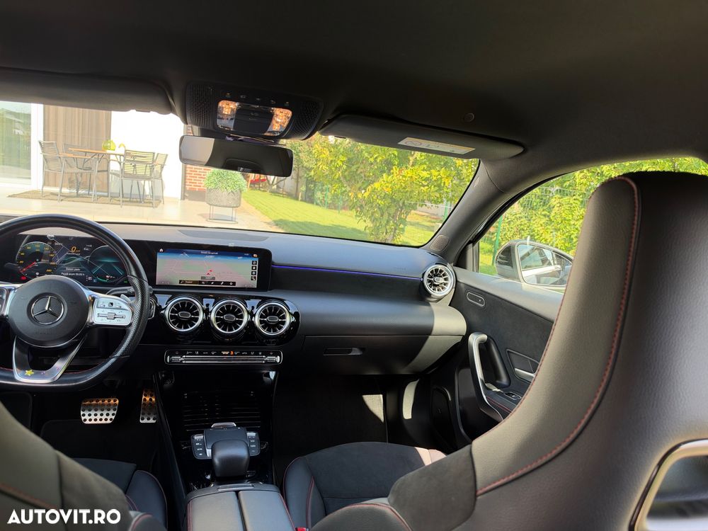 Mercedes-Benz A 250 - 22