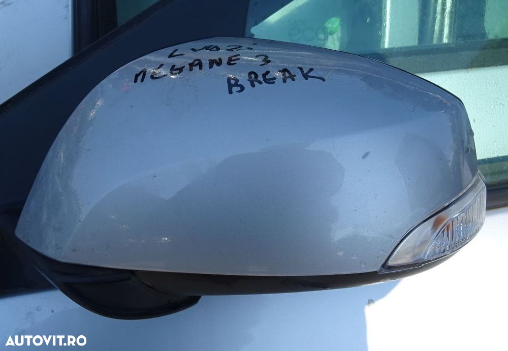Oglinda stanga Renault Megane 3 combi break din 2009 volan pe stanga - 1