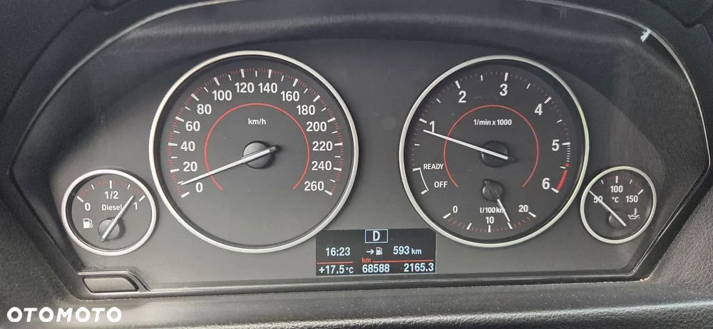 BMW Seria 3 318d Sport Line - 19