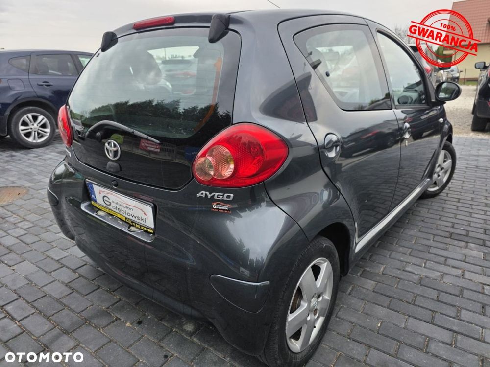 Toyota Aygo - 10