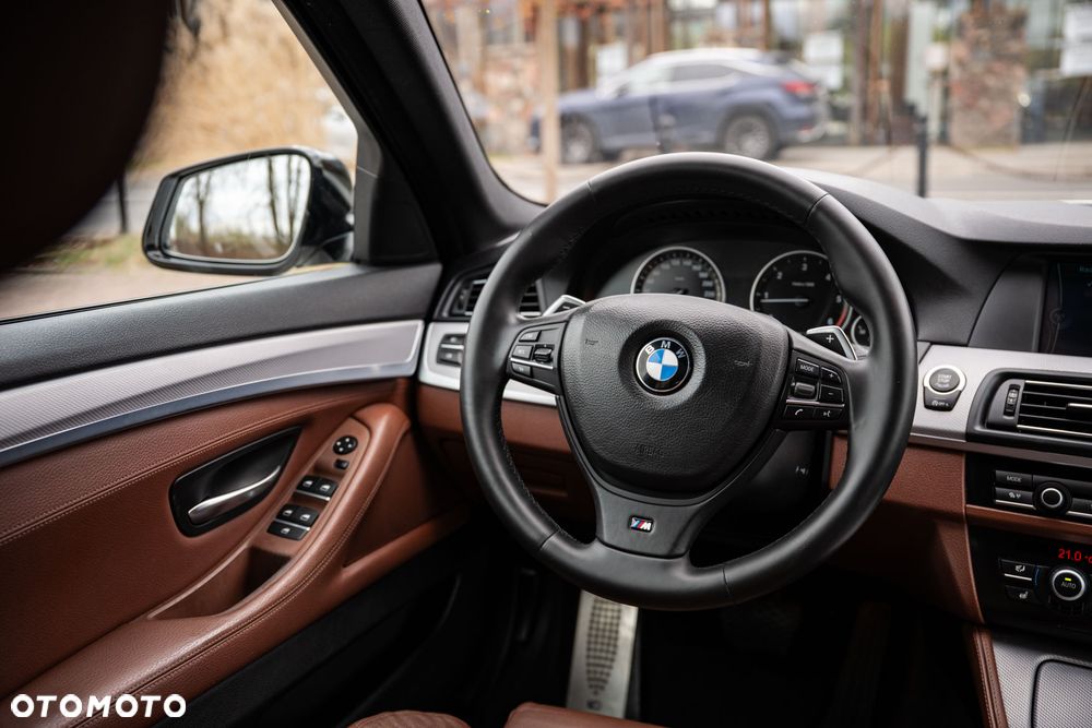 BMW Seria 5 - 33