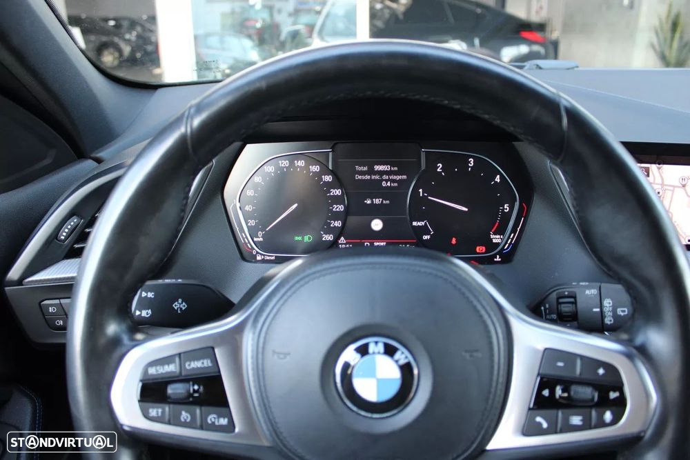 BMW 116 d Pack Desportivo M Auto - 26