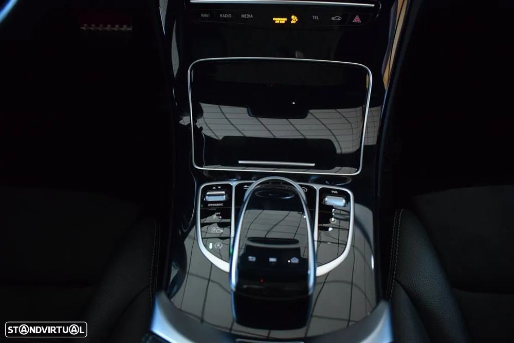 Mercedes-Benz C 220 d AMG Line - 41