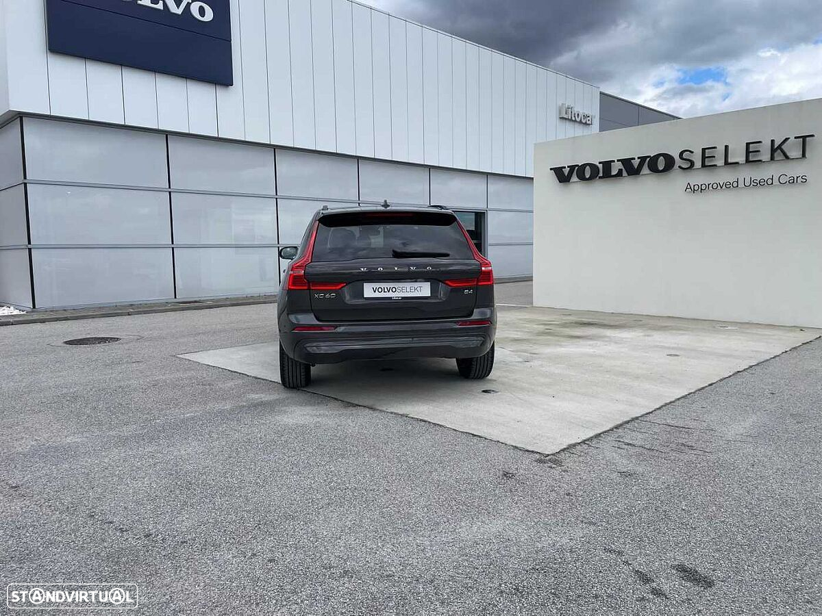 Volvo XC 60 - 4