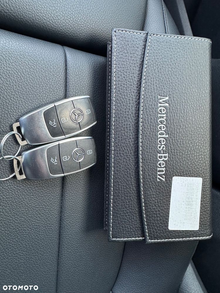 Mercedes-Benz GLB 200 d 8G-DCT Progressive Advanced - 22