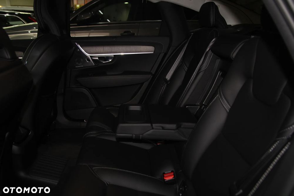 Volvo S90 T8 AWD Plug-In Hybrid Inscription - 18