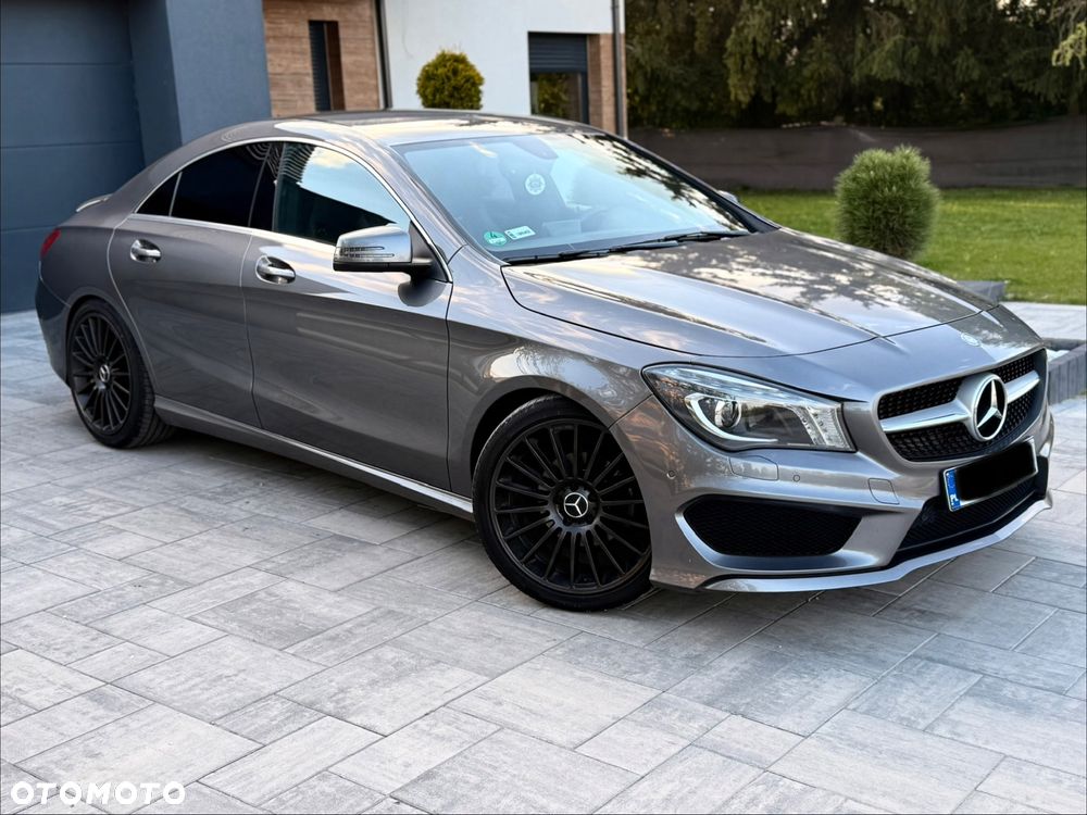Mercedes-Benz CLA 180 AMG Line - 5