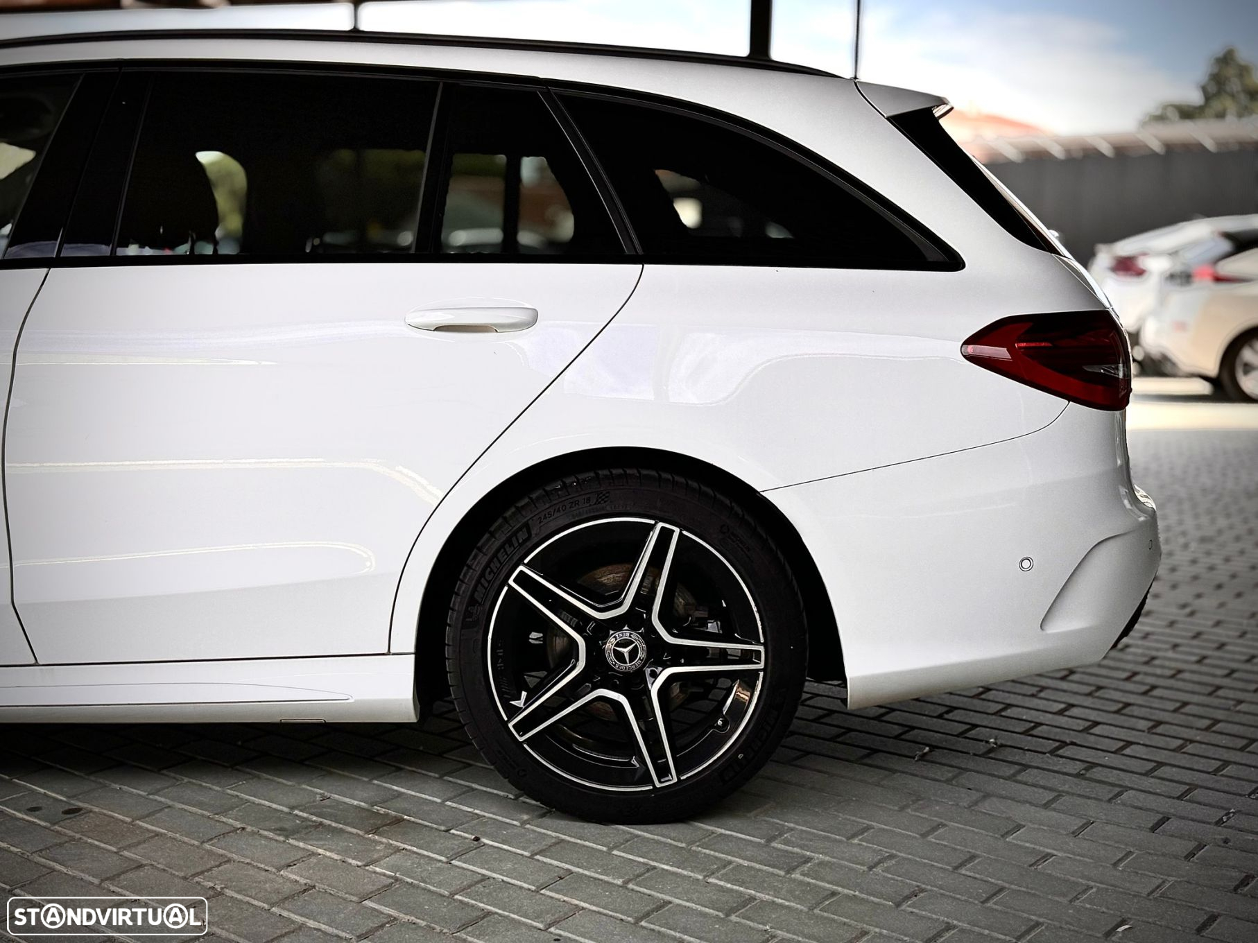 Mercedes-Benz C 220 d AMG Line - 9