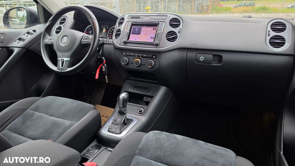 Volkswagen Tiguan 2.0 TDI SCR 4MOTION BlueMotion Technology DSG Sport & Style - 14