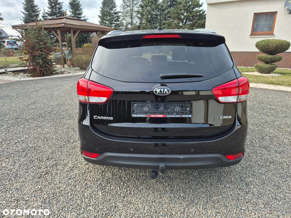 Kia Carens 1.7 CRDi 115 Dream Team Edition - 6