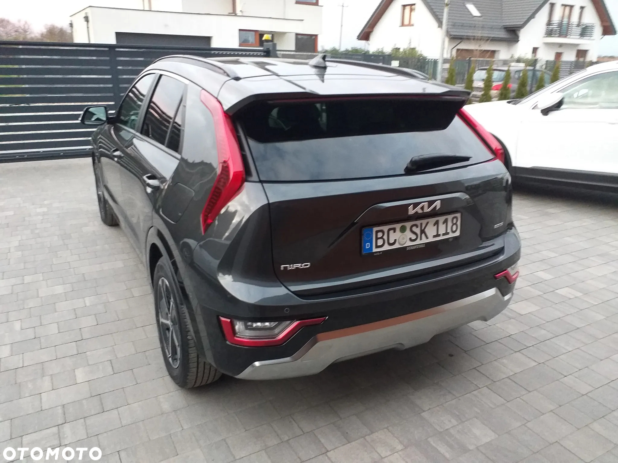 Kia Niro 1.6 GDI Plug-in Hybrid L Business Line - 9