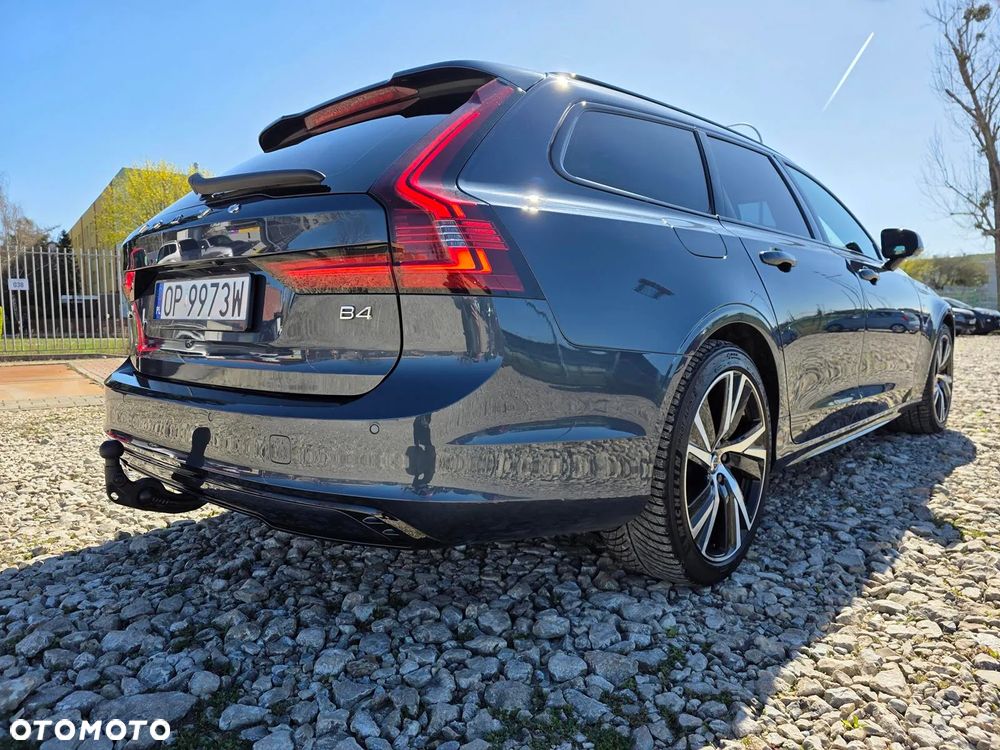 Volvo V90 D4 Geartronic R Design - 10