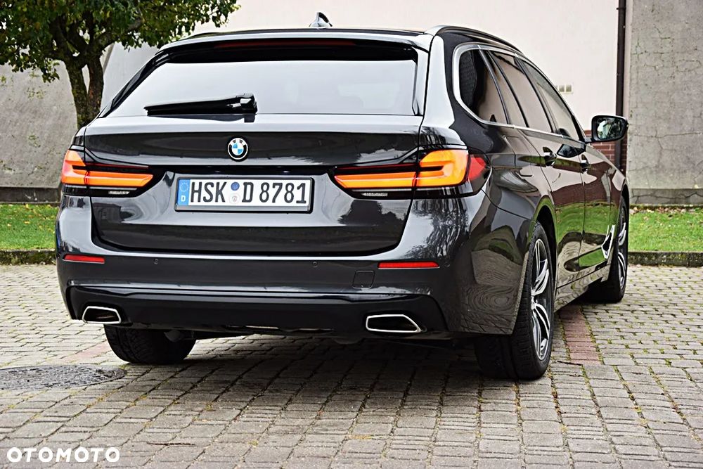 BMW Seria 5 520d M Sport sport - 4