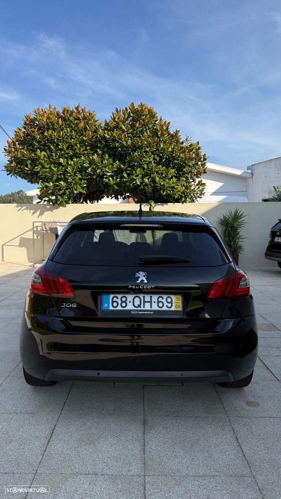 Peugeot 308 1.2 PureTech Allure J17 - 3