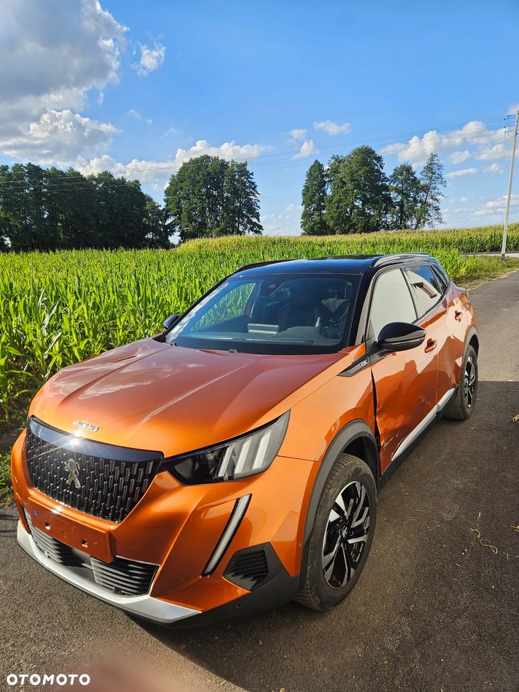 Peugeot 2008 PureTech 130 EAT8 GT Exclusive - 1