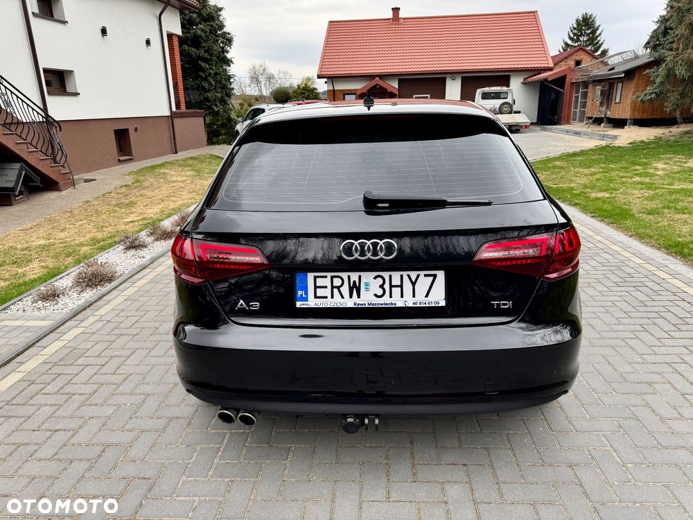 Audi A3 Sportback - 12