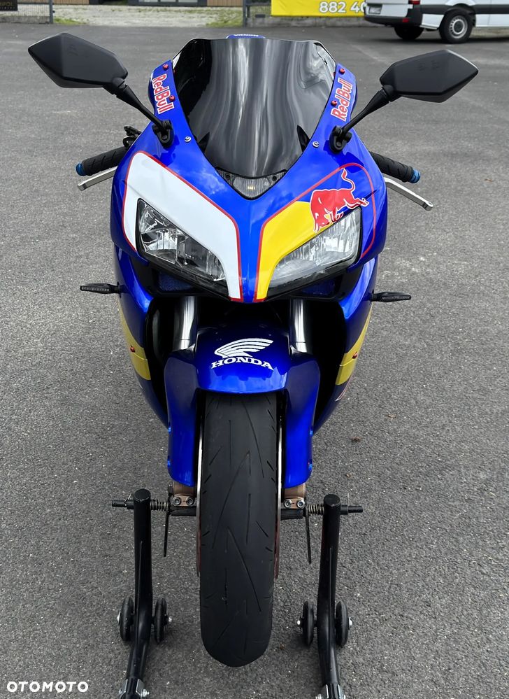Honda CBR - 4