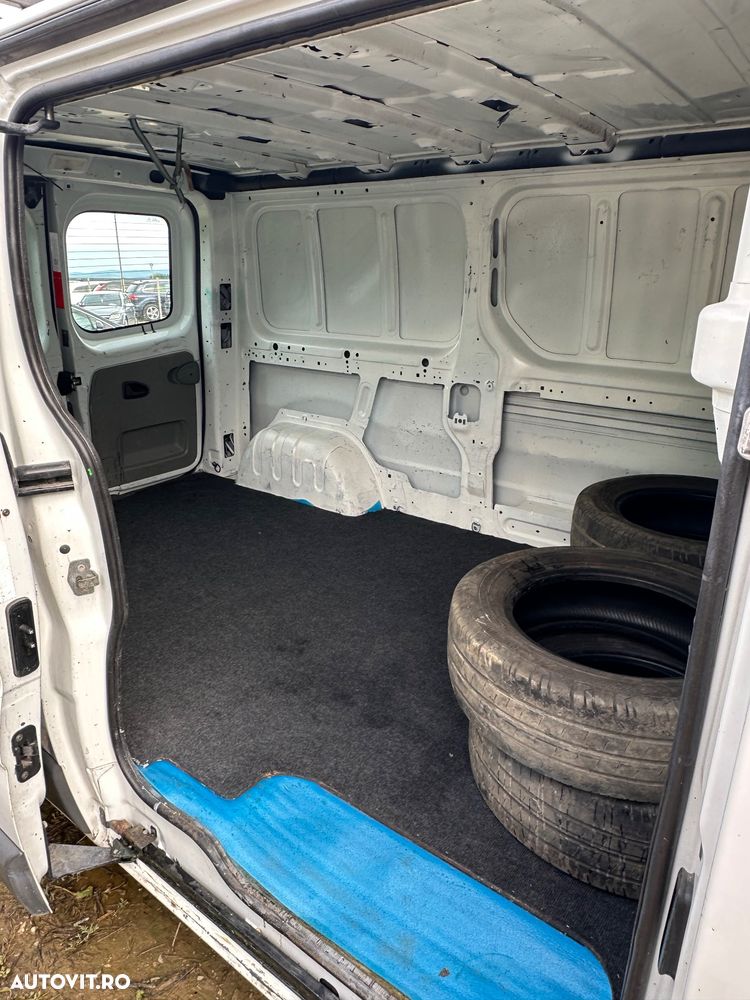 Opel Vivaro - 6