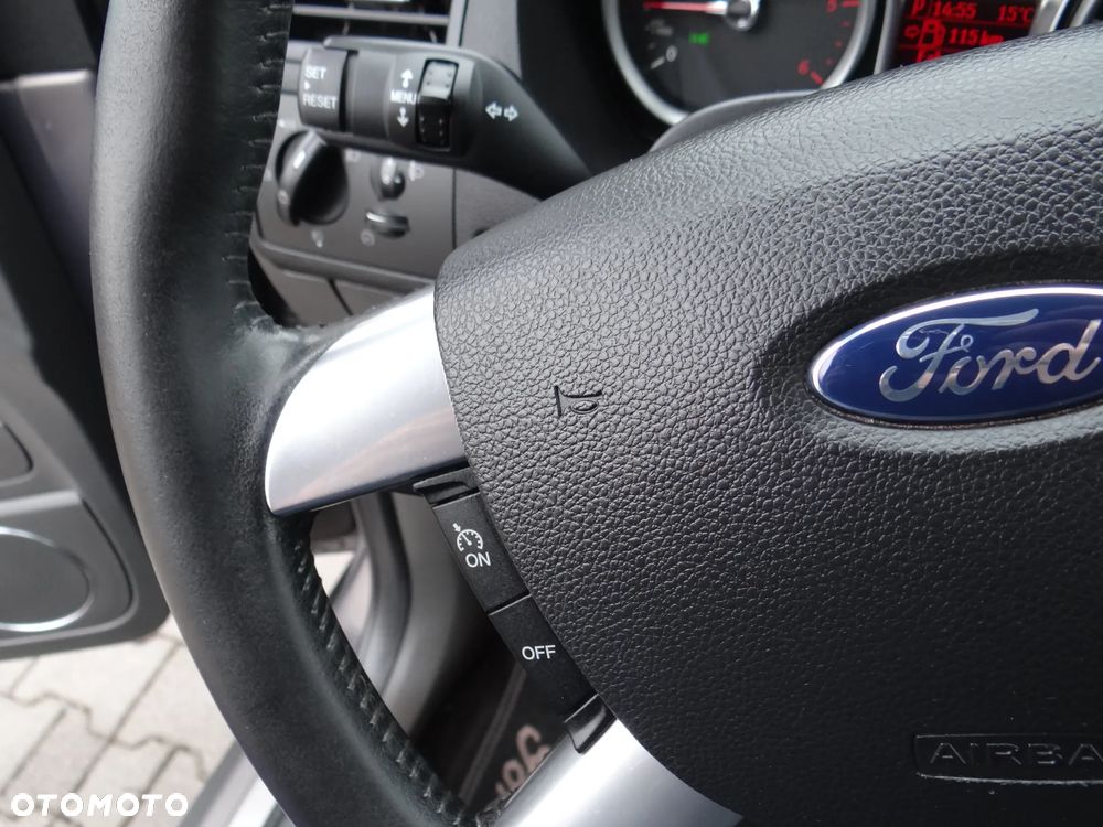 Ford Kuga 2.0 TDCi 4WD Titanium Plus - 26