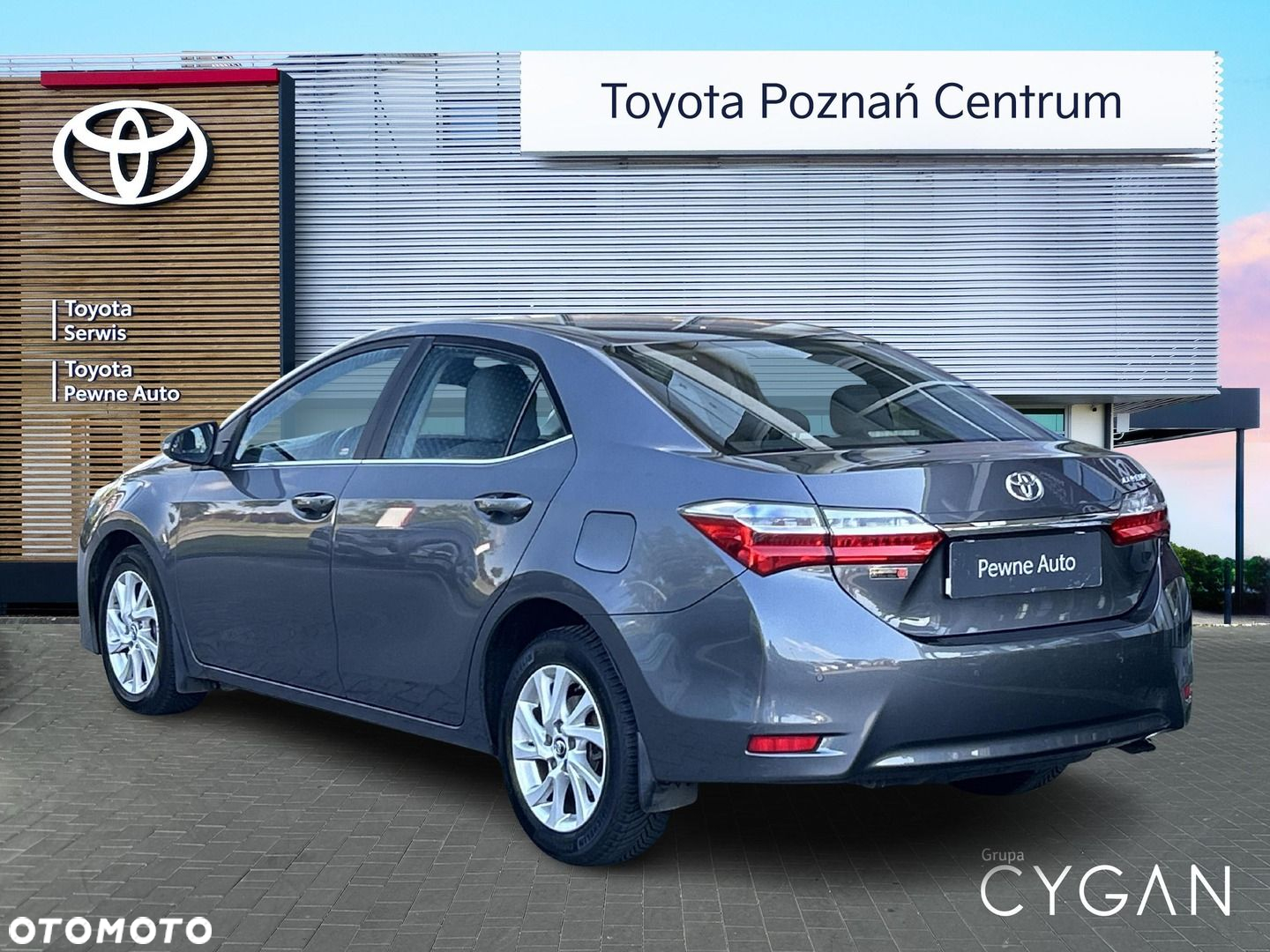 Toyota Corolla - 3