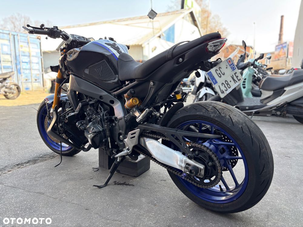 Yamaha MT - 21