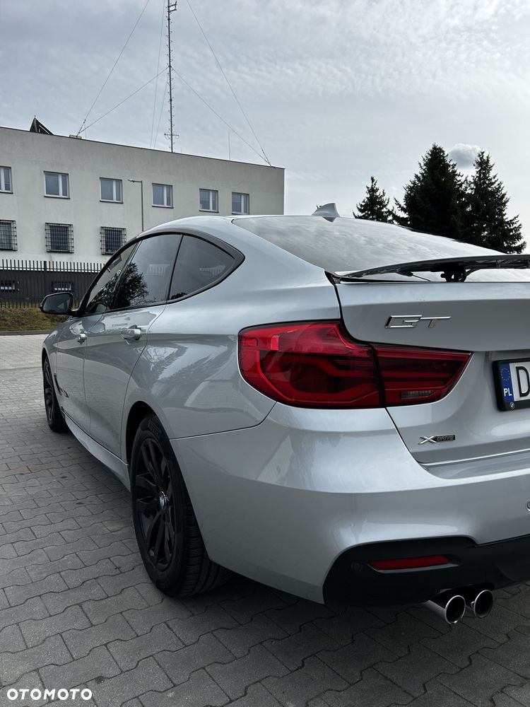 BMW 3GT 320i xDrive M Sport - 4